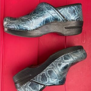 Dansko Blue Patterned Mules